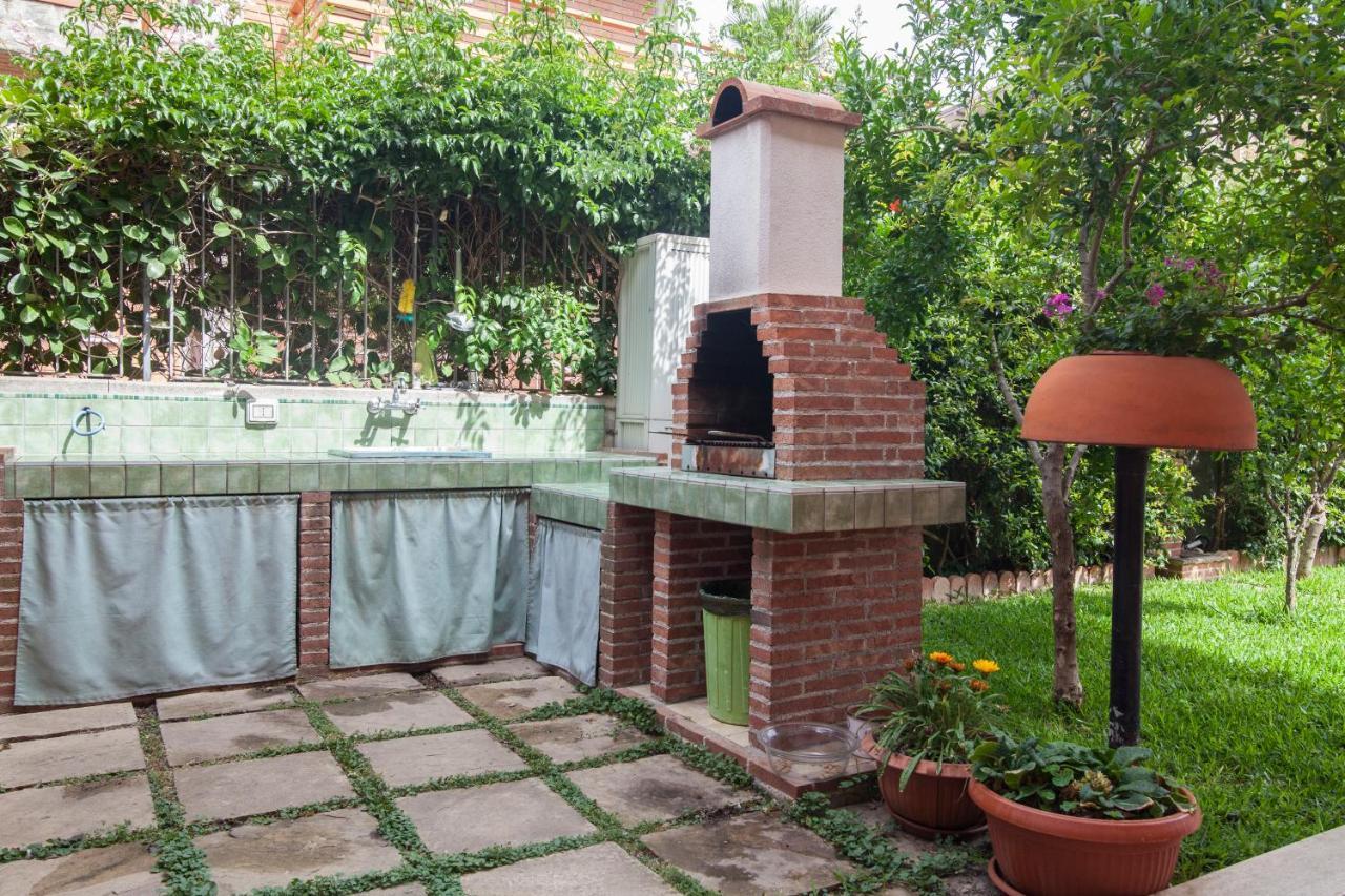 B&B Villa Carmen Сант'Алессіо-Сікуло Екстер'єр фото